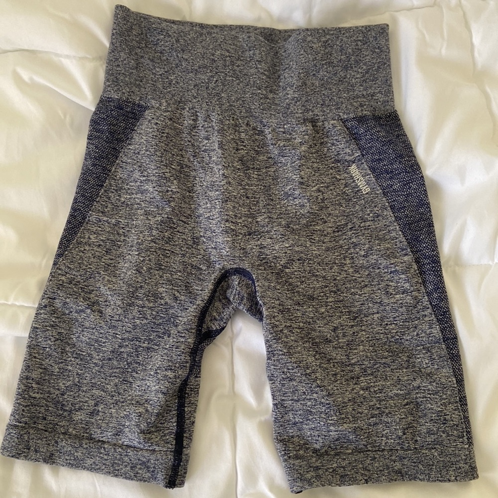 💗Gymshark Shorts💗 - Picture 3 of 3